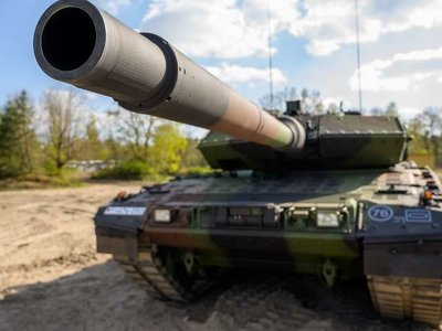 Не тільки Німеччина: ще одна країна повідомила, що танки Leopard доставлені в Україну