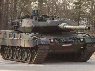 Міністр оборони Німеччини підтвердив передачу Україну 18 танків Leopard 2