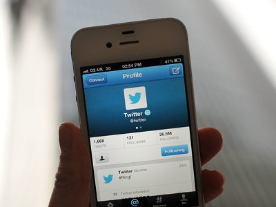 Маск боротиметься з роями передових ШІ-ботів: у Twitter з'явиться оновлення