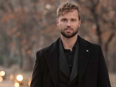 Алекс Топольський вперше показав свою нову кохану