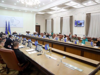 Уряд скасував рішення часів Януковича про безоплатне користування “УПЦ МП” Лаврою