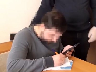 Продавав вигадану комп’ютерну техніку: на Прикарпатті кіберполіція викрила шахрая (ВІДЕО)