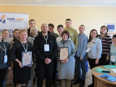 Кобеляцькі ліцеїсти вчилися боротьбі з фейками