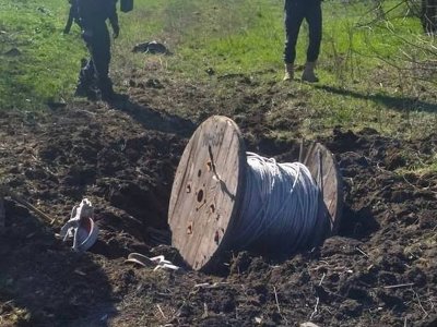 У селі на Херсонщині бригада комунальників підірвалася на міні, є загиблі та поранені (ФОТО)