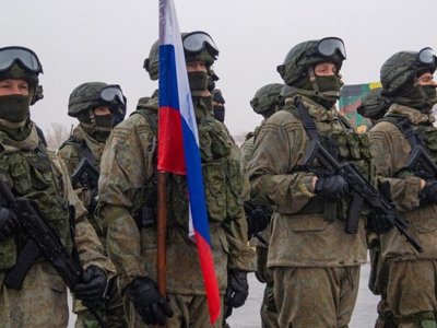 На Луганщині росіяни виселяють людей з домівок, аби туди заїхали жити окупанти
