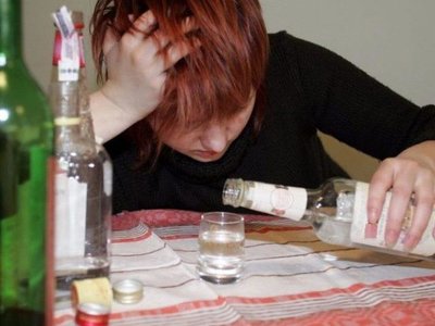 На Буковині мама покинула 9-місячну дитину в опіках на вулиці