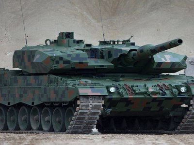 Країни НАТО відправлять до України шість батальйонів танків “Леопард”