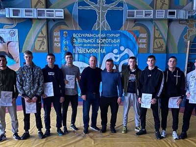 Кременчуцькі борці завоювали нагороди на обласних змаганнях