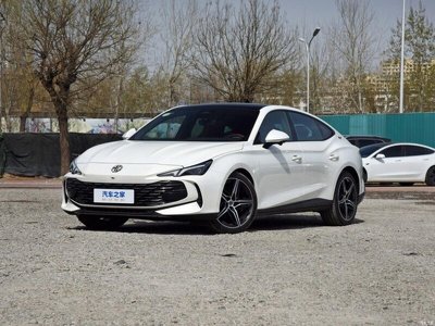 В Китаї випустили достойного конкурента Camry з пожиттєвою гарантією