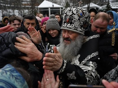 Суд не зміг винести запобіжний захід митрополиту Павлу