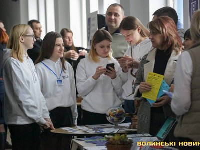 «Завдання – зробити з вас підприємців, а не найманих працівників»: день відкритих дверей у луцькому університеті. Фото