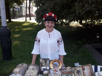 За рік війни рівненська майстриня 5 днів не займалася волонтерством