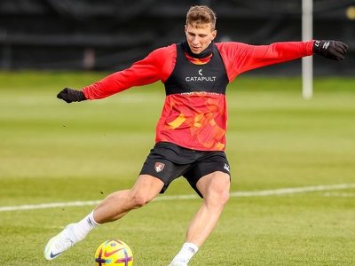Забарний вперше потрапив до заявки Борнмута на матч АПЛ