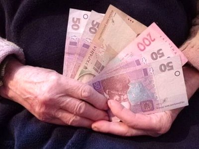 У травні пенсіонери отримали на 100 млн грн менше, ніж минулого місяця
