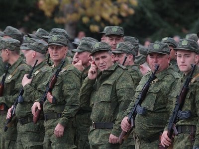 Колишні зеки, яких мобілізували до ЗС РФ, втекли зі Сватового на КамАЗі