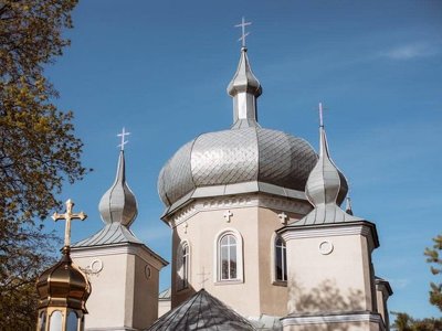 На Хмельниччині релігійна громада проголосувала за перехід храму до ПЦУ, однак в УПЦ МП вважають збори не легітимними