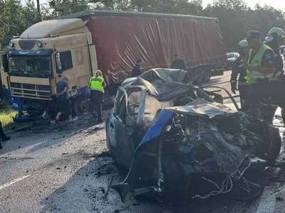 На трасі Київ - Ковель сталася смертельна ДТП: двоє загиблих (ФОТО)
