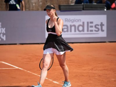 Руку не тиснула: Еліна Світоліна виграла перший тенісний турнір після декрету, розбивши у фіналі росіянку