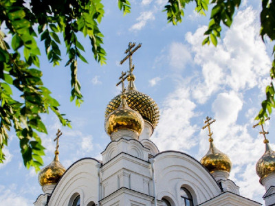 Православний календар на червень 2023 року: коли Трійця та батьківська субота