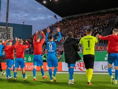 Божевільна розв'язка. Визначені два клуби, які пробилися до Бундесліги