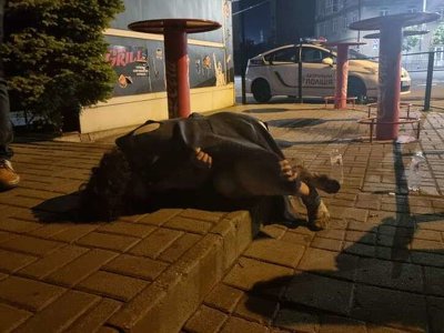 У Дніпрі швидка відмовилася приїхати до безпорадної жінки (ФОТО)