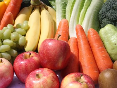 Лужні харчові продукти: що це таке, чим вони корисні та як їх правильно вживати