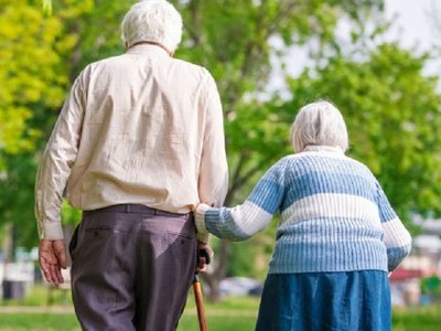 У Франківську 302 мешканців “золотого віку” отримають виплати до Дня народження