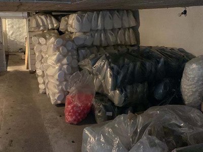 Будьте обережні при купівлі товарів домашнього вжитку: на Тернопільщині злочинна група підробляла побутову хімію під марками відомих брендів