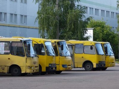У Рівному водій маршрутки нагрубіянив матері загиблого Героя