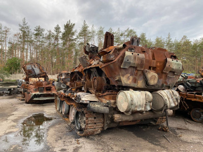 ЗСУ розклали по пакетах ще 410 росіян і спалили 11 танків