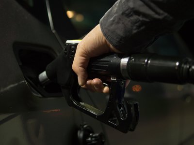 У Раді хочуть суттєво підняти ставки акцизу на пальне