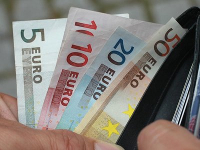 Євро різко впав: курс валют на 6 червня