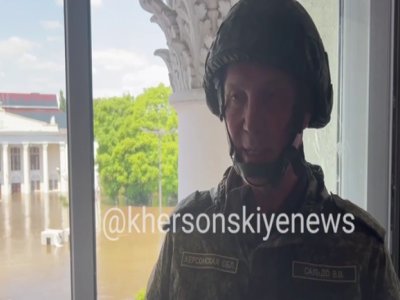 Гауляйтер Сальдо тлі затопленого палацу культури заявив, що місцеві продовжують звичайне життя
