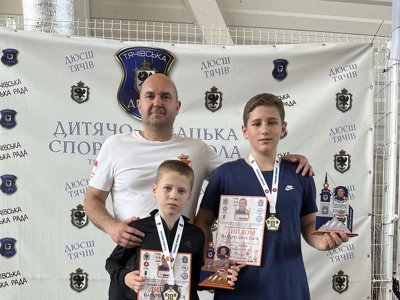 Дві медалі здобули тернопільські спортсмени на Всеукраїнському турнірі з греко-римської боротьби