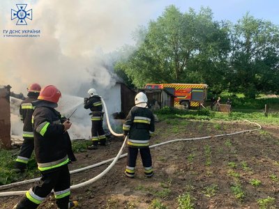 На Кременеччині пожежа в господарстві