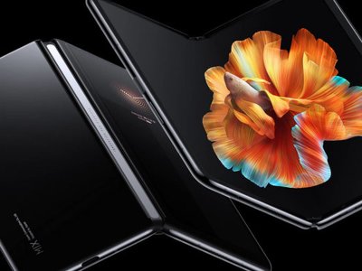 Xiaomi готує свій перший смартфон-«розкладачку»