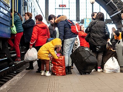 Як 70-річний португалець волонтерив на вокзалі у Львові
