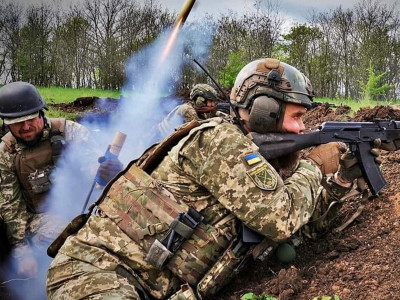 Командир полку Азов розповів, як ЗСУ рвуть ворога під Бахмутом