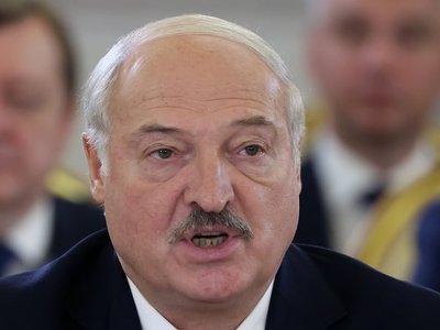 Лукашенко звинуватив Україну в підриві Каховської ГЕС: На злодієві шапка горить