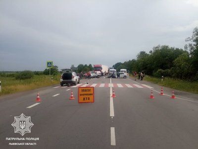Біля Стрия ДТП: рух перекритий