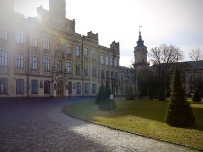 Унікальний вітчизняний колінний протез створюють у Київській політехніці