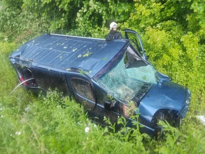 На Львівщині водій мікроавтобуса злетів у кювет та загинув