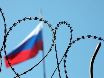 Польща закликала ЄС посилити санкції проти РФ і Білорусі