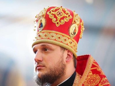 Тільки я охрестив за день 10 дітей в соборі ПЦУ - Архімандрит Софроній