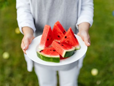 Нутриціологи назвали продукти, з якими не можна їсти кавун
