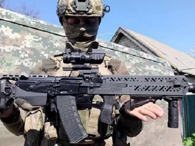 ЗСУ почали використовувати автомати АК-74 в “обвісі” BS-4 від компанії…