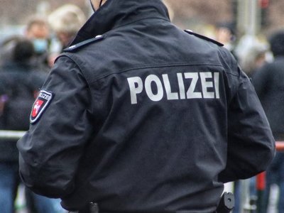 Дитина не розмовляла російською. У Німеччині чоловік скинув із мосту хлопчика з України