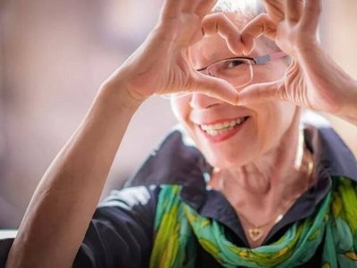 Вчені зі Швейцарії відкрили ключову причину старіння