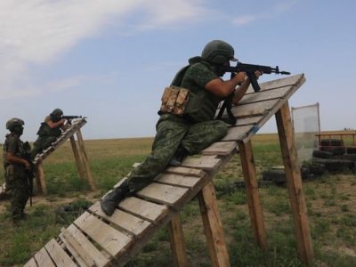 Окупанти готуються до оборони важливого стратегічного міста на півдні