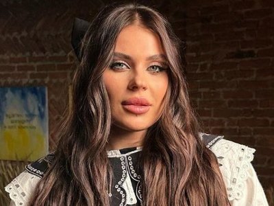 Олександра Заріцька похизувалась схудлою фігурою та показала, як тримає себе у формі